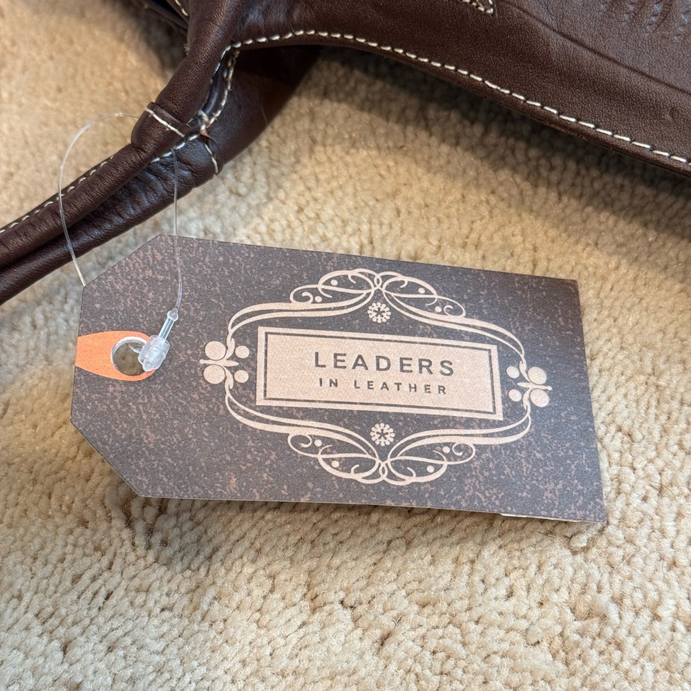 Leather Shoulder Bag - Picture 8 of 11